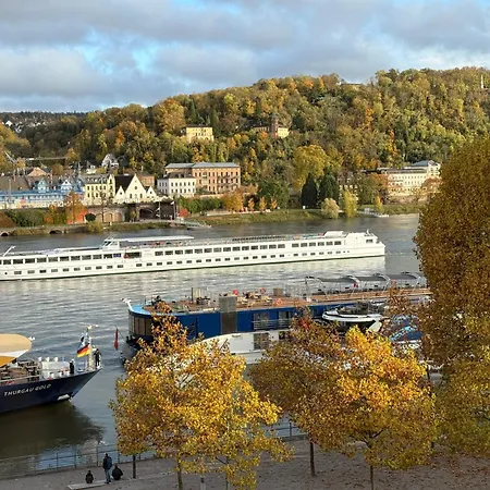 Rheinblick-apartment Mit Ambilight&boxspringbett Apartment *